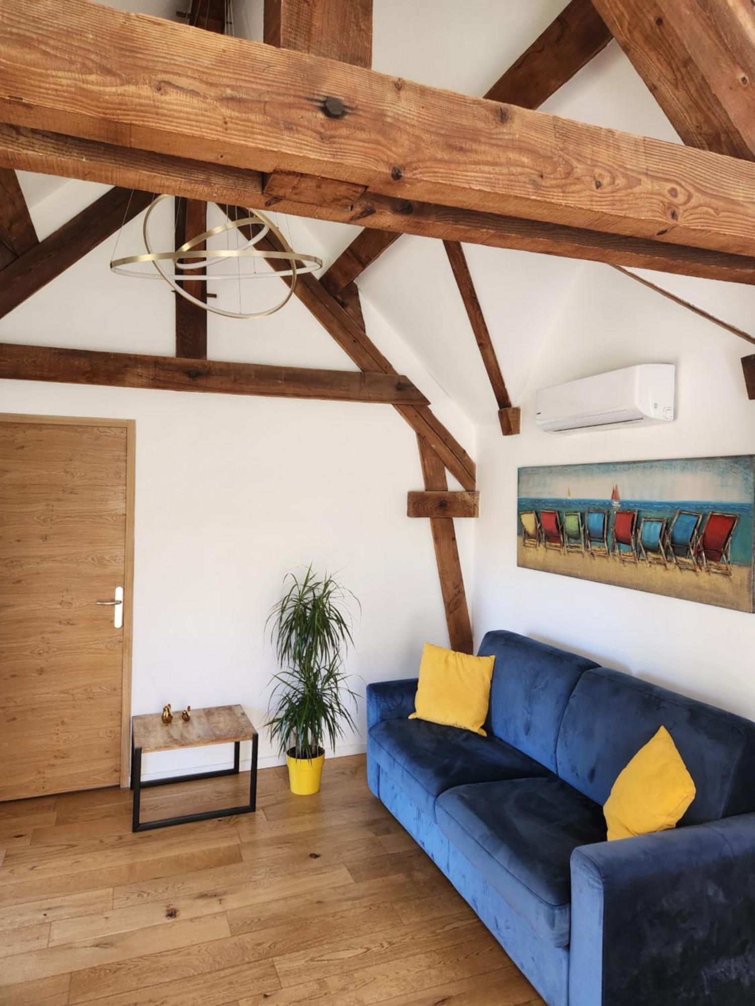 La Fee Des Eaux Bed & Breakfast Vernaison Exterior foto